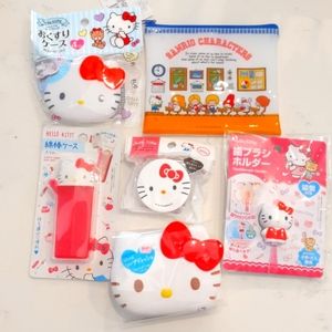 Hello kitty travel accessories 6 items